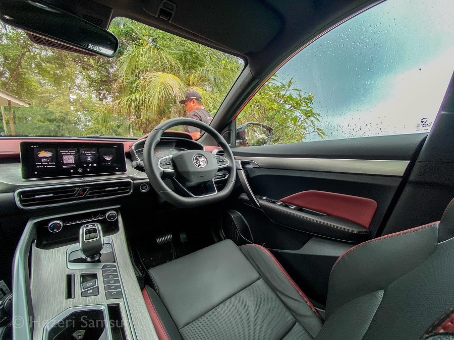 Proton X50 vs X70, mana lebih berbaloi? Careta